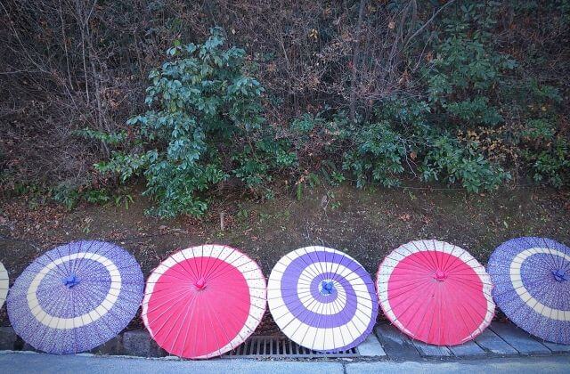 様々な種類の和傘